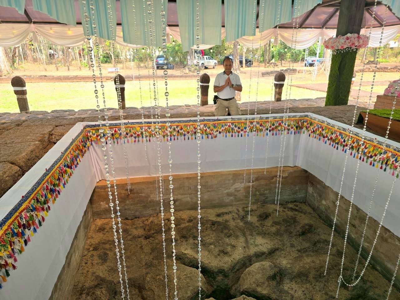 title - วันที่ 24 กุมภาพันธ์ 2569 นายวิทูล ประดิษฐบุญ พร้อมด้วย เจ้าหน้าที่ ส.ป.ก.ปราจีนบุรี เข้าร่วมพิธีบวงสรวงงานเทศกาลมาฆปูรมีศรีปราจีน ครั้งที่ 40